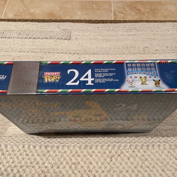 Pokémon Funko Holiday Advent Calendar 2021 - Picture 3 of 4